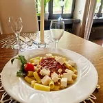 Hotel Restaurant Kurparkblick Inkl Pfalzcard 3* באד ברגזברן