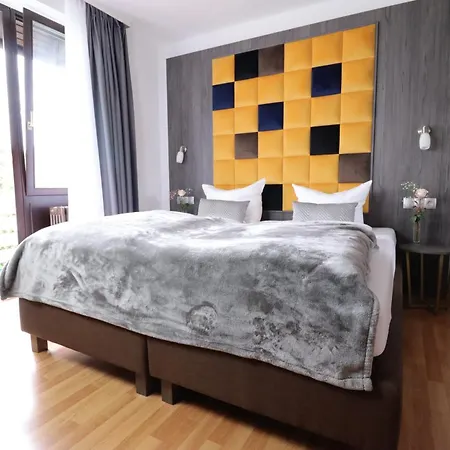 Kurparkblick מלון