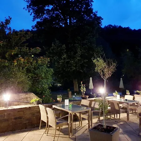Restaurant Kurparkblick Inkl Pfalzcard باد بيرغزابيرن