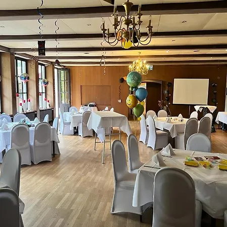 Restaurant Kurparkblick Inkl Pfalzcard فندق 3*