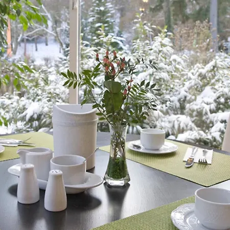 Hotel Kurparkblick 3*