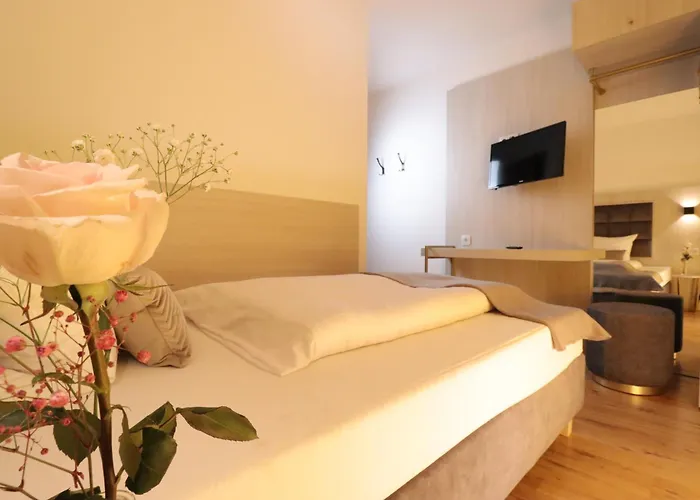 库尔帕克布里克酒店 酒店 3*