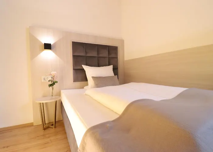 库尔帕克布里克酒店